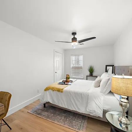 The King'S Retreat I Apartment Houston Exterior photo